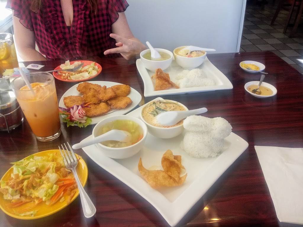 Thai T | restaurant | 9000 E, Foothill Blvd, Rancho Cucamonga, CA 91730, USA | 9099877199 OR +1 909-987-7199