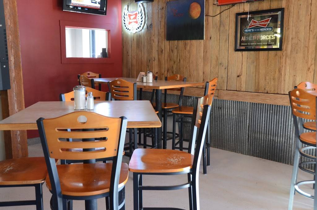 The Rustic | restaurant | 116 S 14th St, Fort Calhoun, NE 68023, USA | 4024685565 OR +1 402-468-5565