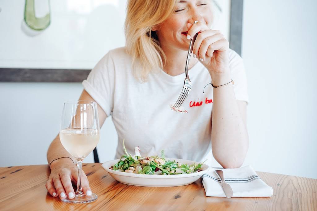 Bar Cino | restaurant | 22 Washington Square, Newport, RI 02840, USA | 4016198201 OR +1 401-619-8201