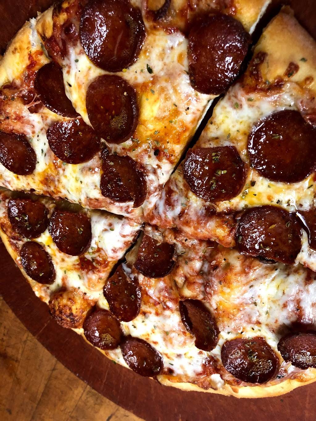 Rocket Pizza Co | restaurant | 6111 Niles St, Bakersfield, CA 93306, USA | 6613637200 OR +1 661-363-7200