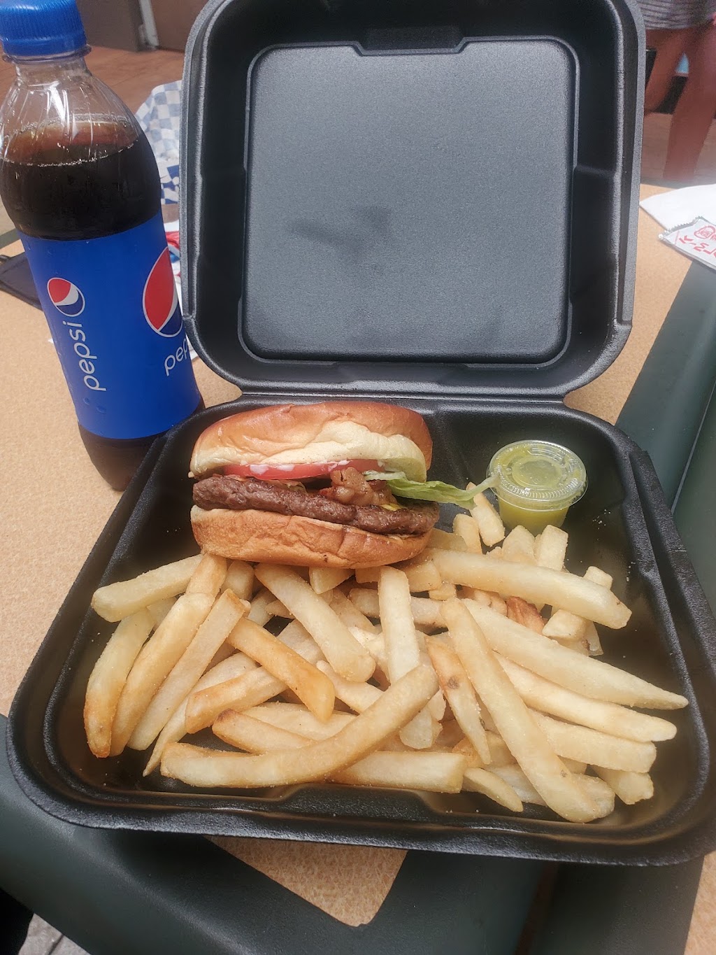 Legend Burger | restaurant | 700 S Telshor Blvd, Las Cruces, NM 88011, USA | 5756507753 OR +1 575-650-7753