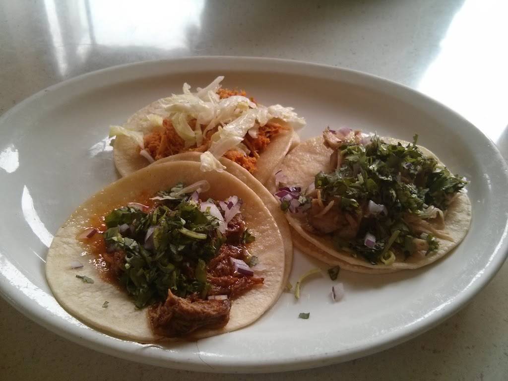 Loncheria Mitzil Mexican Eatery | restaurant | 212 Molalla Ave, Oregon City, OR 97045, USA | 5036557197 OR +1 503-655-7197