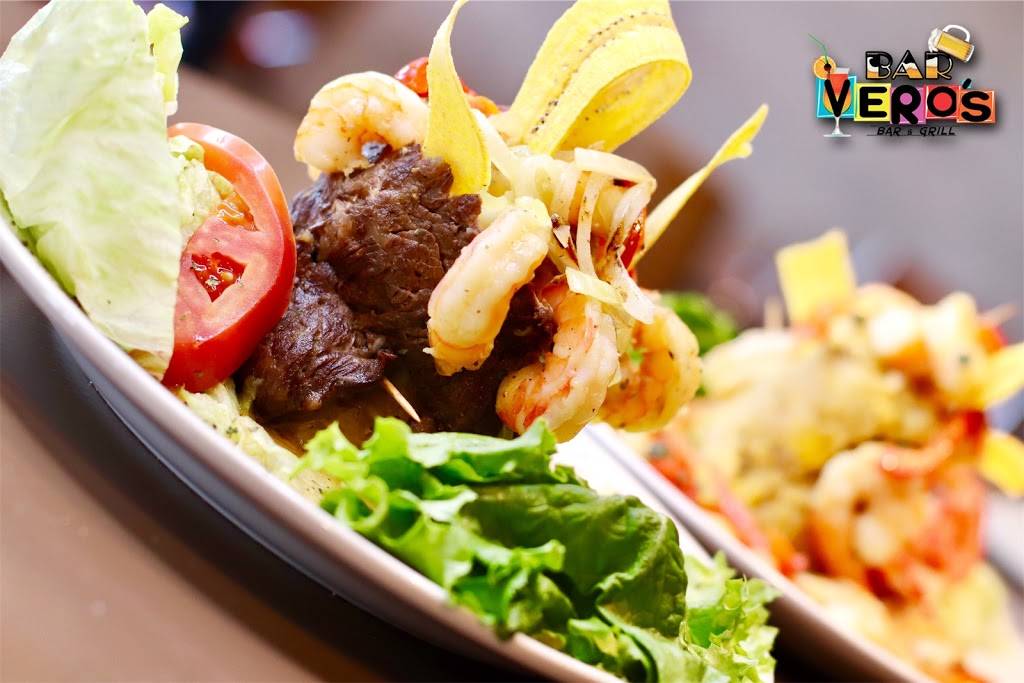 Vero’s Bar and Grill | restaurant | 4531 W Irlo Bronson Memorial Hwy, Kissimmee, FL 34746, USA | 4075074441 OR +1 407-507-4441