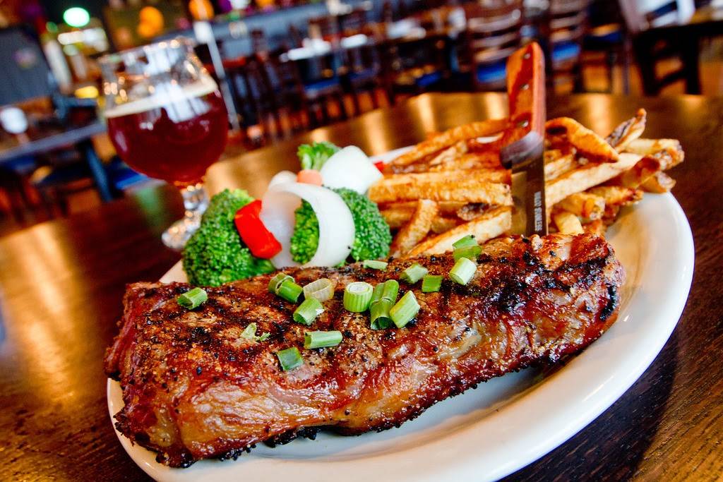 Hempen Hill BBQ | restaurant | 13208 Fountain Head Plaza, Hagerstown, MD 21742, USA | 3017974455 OR +1 301-797-4455