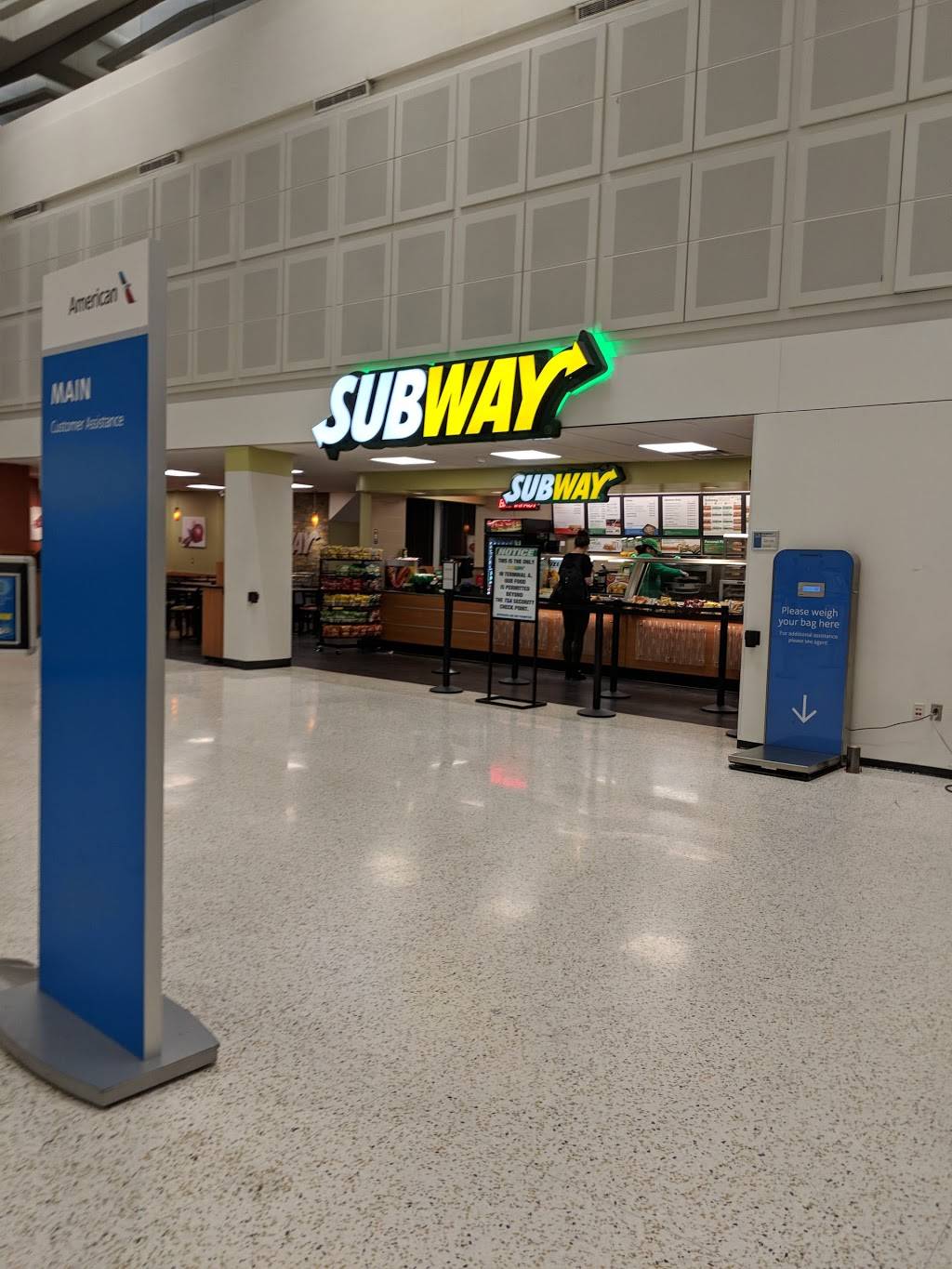 Subway | restaurant | 2800 N Terminal Rd, Houston, TX 77032, USA | 2812337664 OR +1 281-233-7664