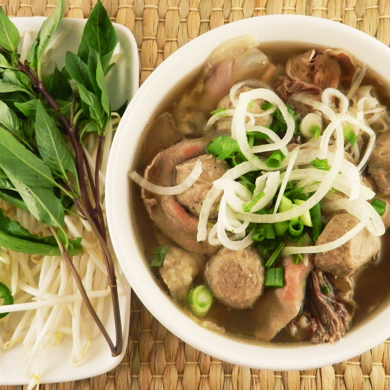 Pho Hot | restaurant | 6306 San Fernando Rd, Glendale, CA 91201, USA | 8186962255 OR +1 818-696-2255