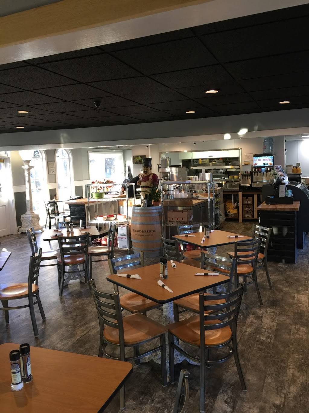 Lamplight Cafe & Bakery | restaurant | 121 W Indiana Ave, Perrysburg, OH 43551, USA | 4198740125 OR +1 419-874-0125