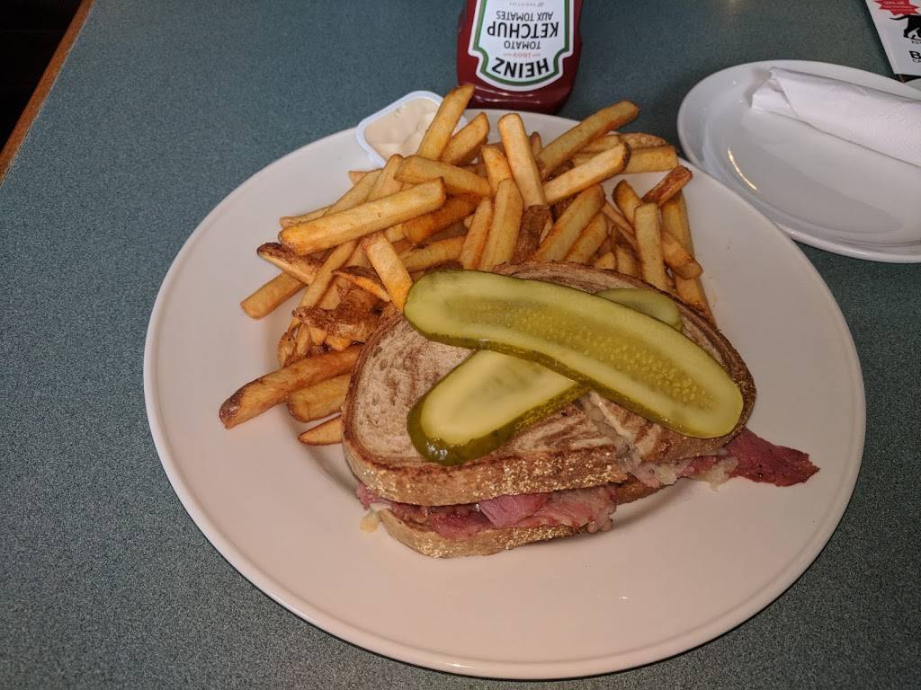 The Black Dog Cafe-Restaurant -Lounge | restaurant | 6065 Taunton Rd, Orono, ON L0B 1M0, Canada | 9059835070 OR +1 905-983-5070