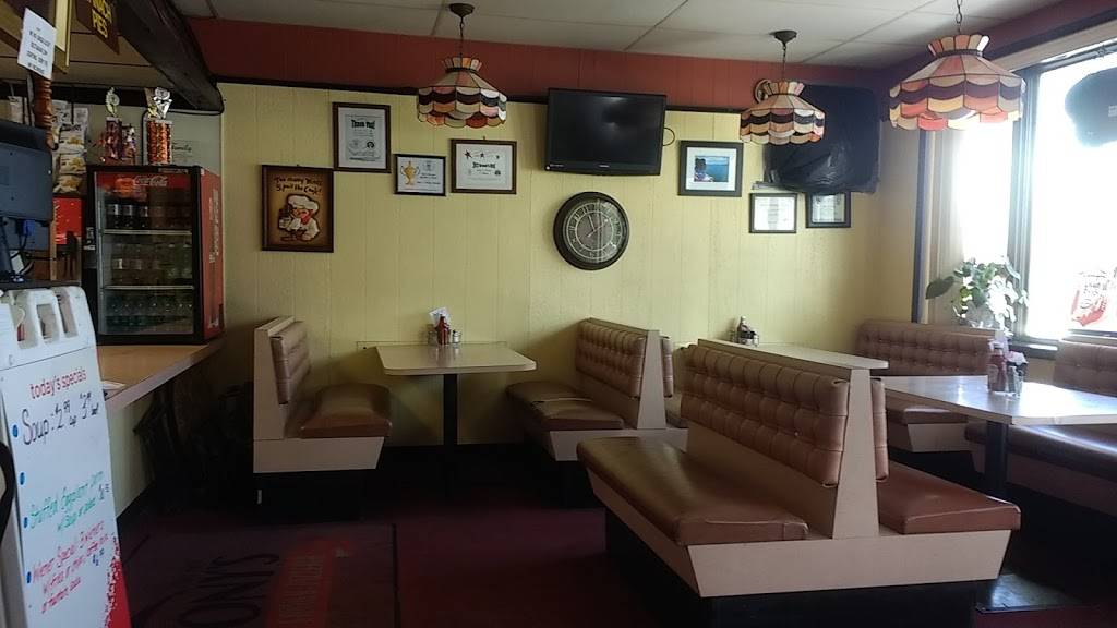 Tonys Pizza | restaurant | 200 Pleasant View Ave, Smithfield, RI 02917, USA | 4012311010 OR +1 401-231-1010