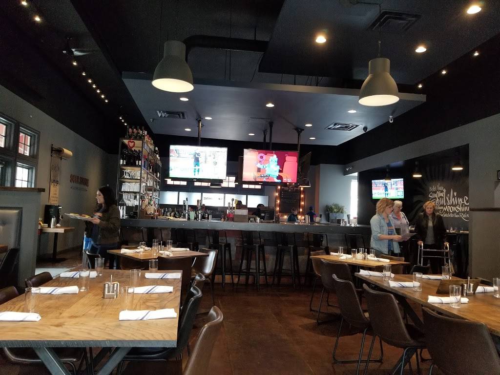 Soulshine Tavern & Kitchen | restaurant | 266 E Main St, New Albany, OH 43054, USA | 6144501298 OR +1 614-450-1298