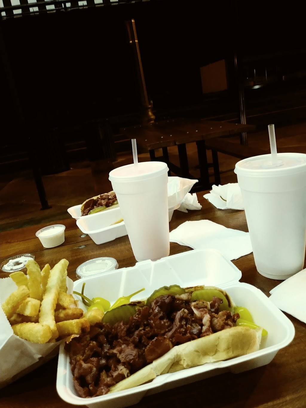 Woodlake Drive Inn | meal takeaway | 222 N Valencia Blvd, Woodlake, CA 93286, USA | 5595648439 OR +1 559-564-8439