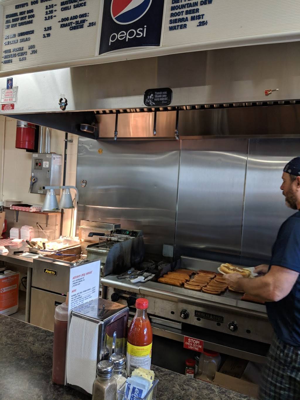 Kevins Dog House | restaurant | 5011 Cleveland St, Virginia Beach, VA 23462, USA | 7579611689 OR +1 757-961-1689