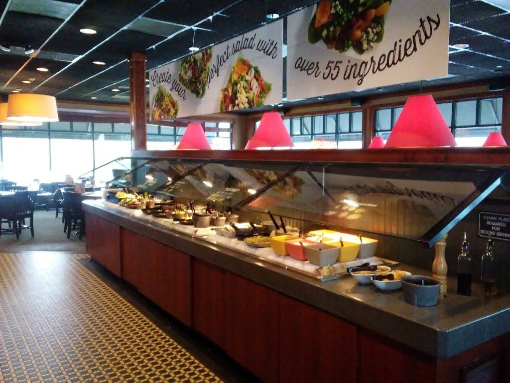 Ruby Tuesday | restaurant | 58 Stephen King Dr, Augusta, ME 04330, USA | 2076238710 OR +1 207-623-8710