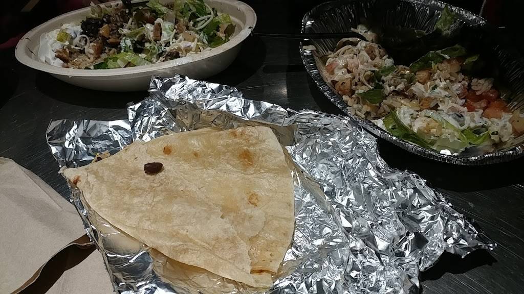 Chipotle Mexican Grill | restaurant | 3250 Crain Hwy, Waldorf, MD 20603, USA | 3016326959 OR +1 301-632-6959