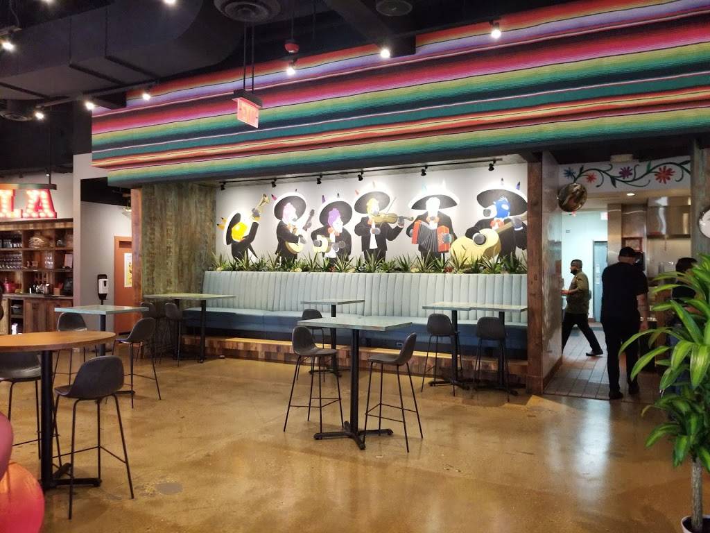 Fat Rosies Taco & Tequila Bar | restaurant | 940 Milwaukee Ave, Lincolnshire, IL 60069, USA | 2243772395 OR +1 224-377-2395