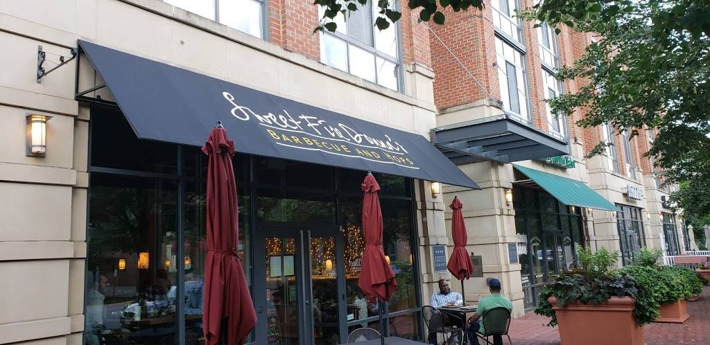 Sweet Fire Donnas | restaurant | 510 John Carlyle St, Alexandria, VA 22314, USA | 5713127960 OR +1 571-312-7960