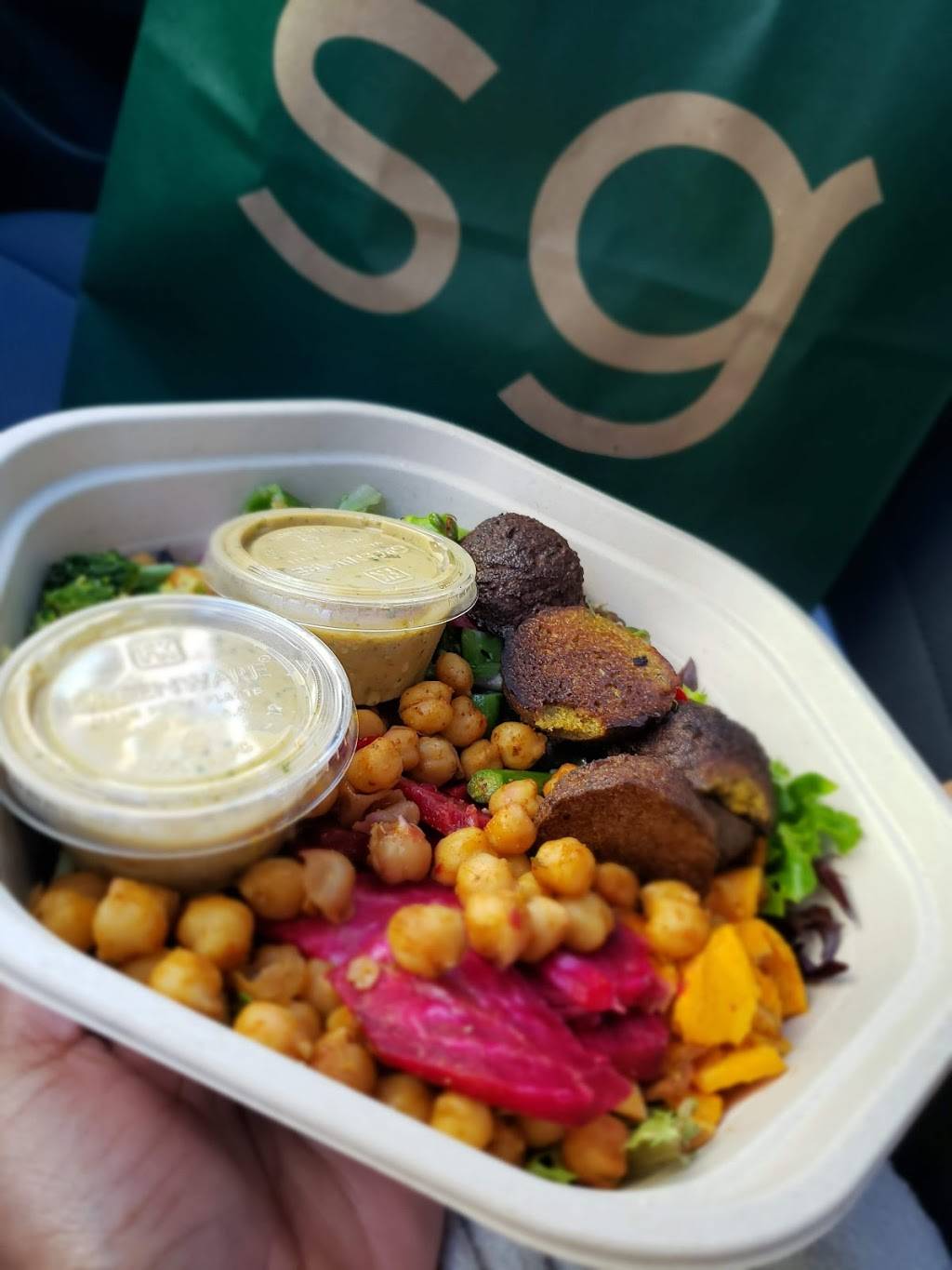 sweetgreen | meal takeaway | 244 Legacy Pl, Dedham, MA 02026, USA | 6178603500 OR +1 617-860-3500
