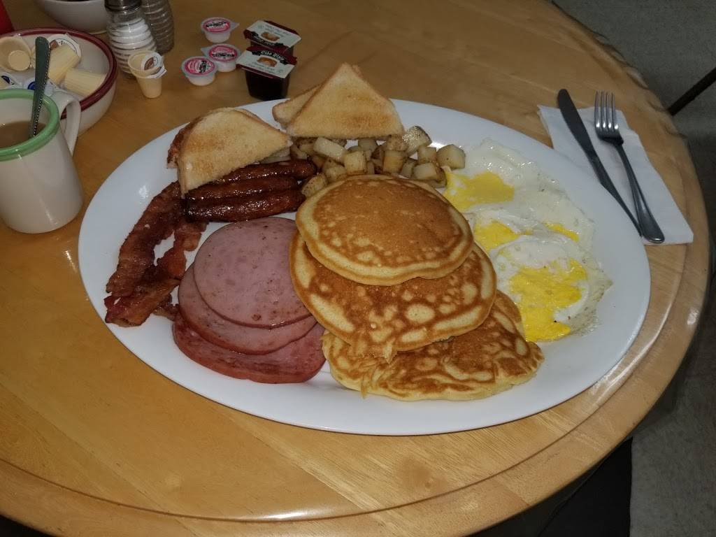 Mr Victors Diner | restaurant | 16 Conlon Dr, Perth, ON K7H 0A3, Canada | 6134660545 OR +1 613-466-0545