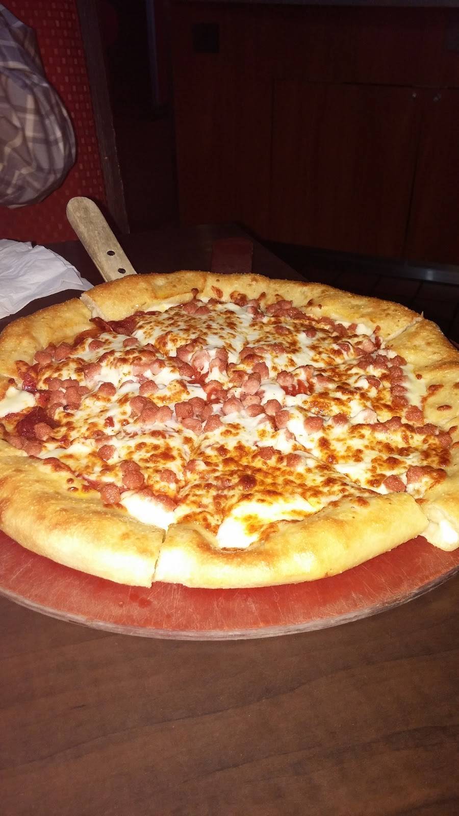 Pizza Hut | meal delivery | 475 Boulevard Saint-Joseph, Drummondville, QC J2C 2B5, Canada | 8194752222 OR +1 819-475-2222