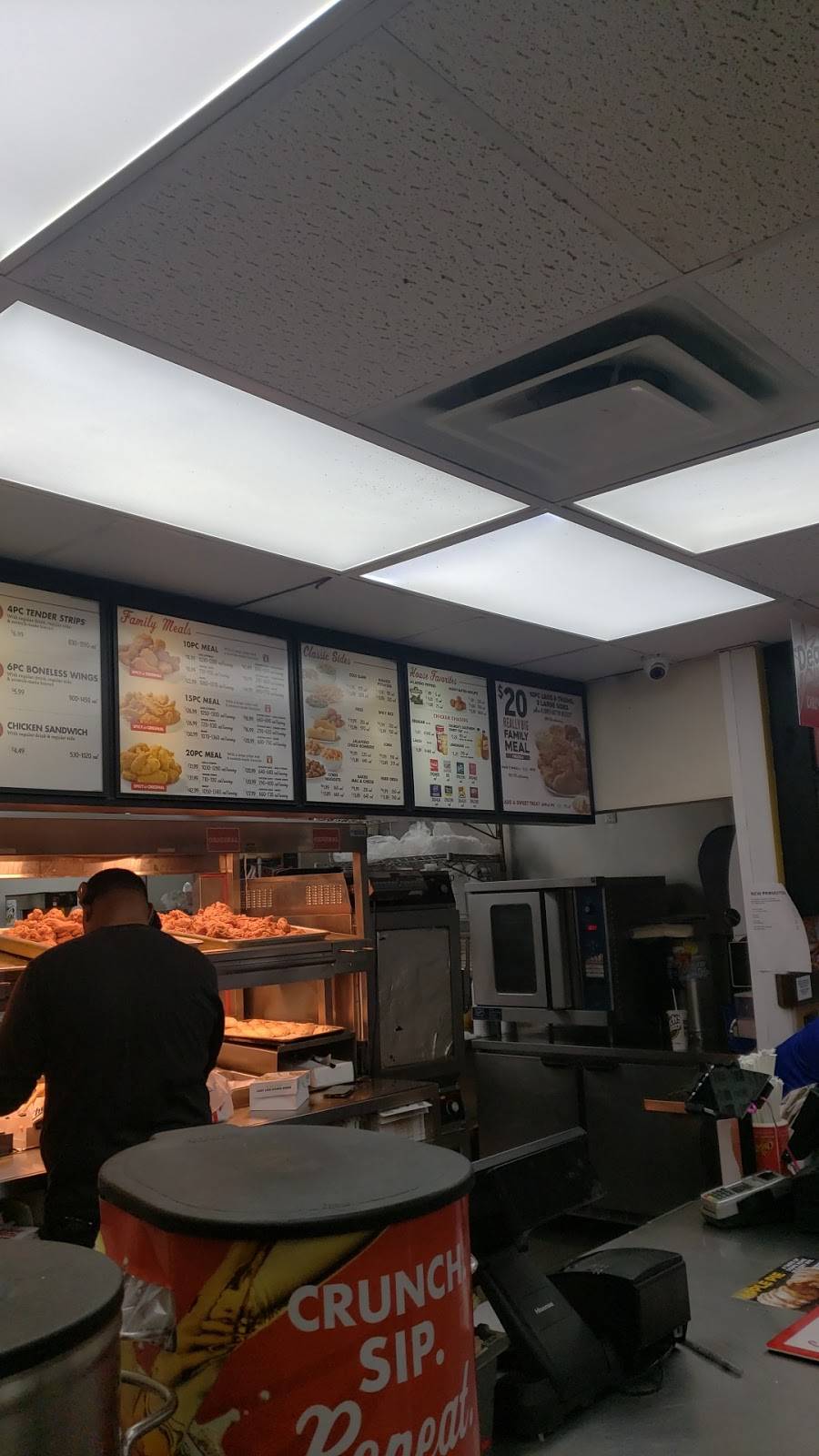 Churchs Chicken | restaurant | 5148 Old National Hwy, College Park, GA 30349, USA | 4047634221 OR +1 404-763-4221