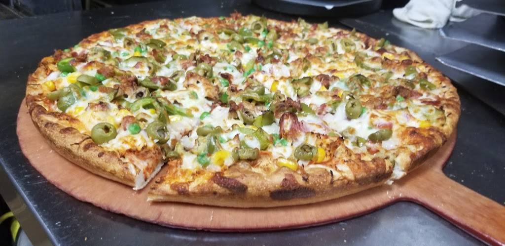 Petes A Place | restaurant | 19 Central St, Peabody, MA 01960, USA | 9789777798 OR +1 978-977-7798