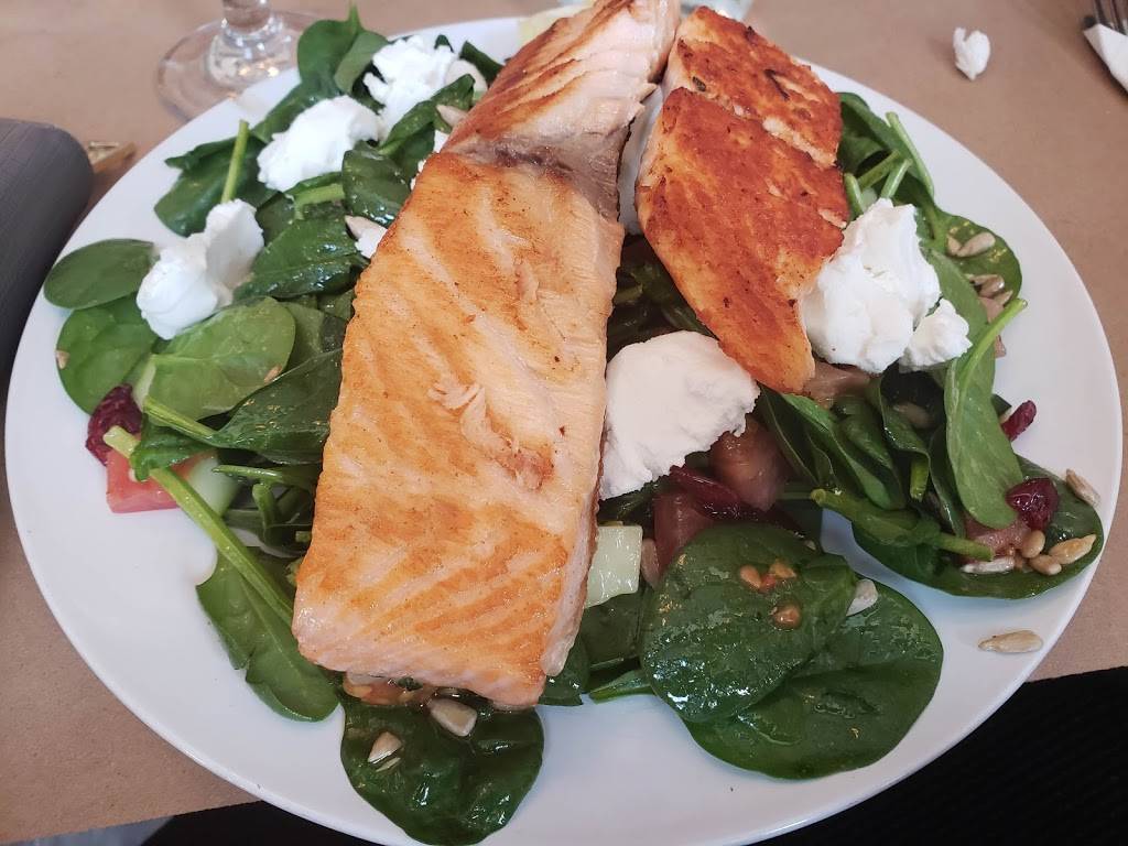 Effys Cafe | restaurant | 104 W 96th St, New York, NY 10025, USA | 2122806200 OR +1 212-280-6200