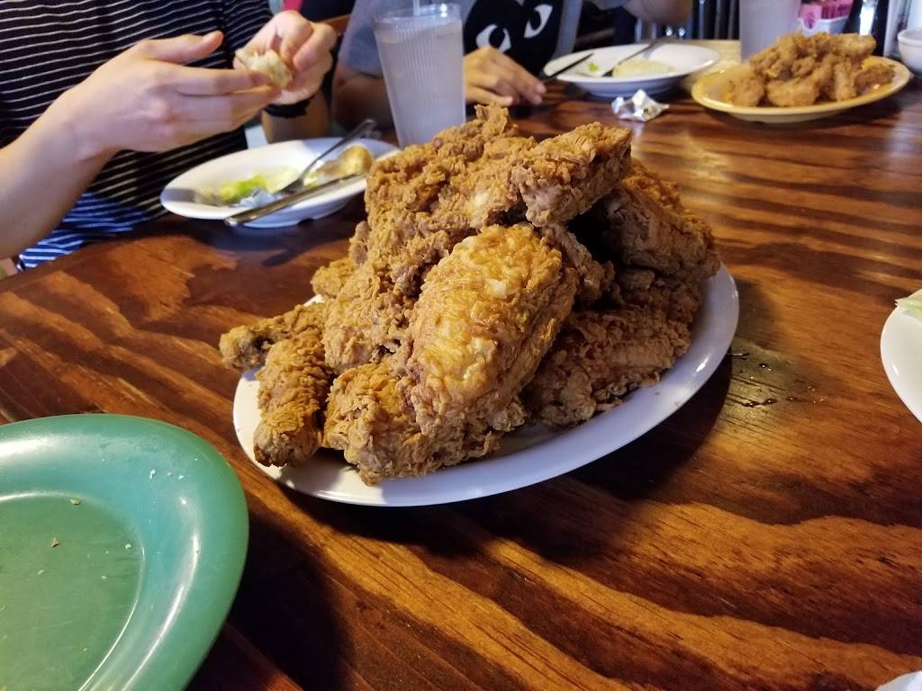 Babes Chicken Dinner House | restaurant | 1456 Belt Line Rd #171, Garland, TX 75044, USA | 9724961041 OR +1 972-496-1041