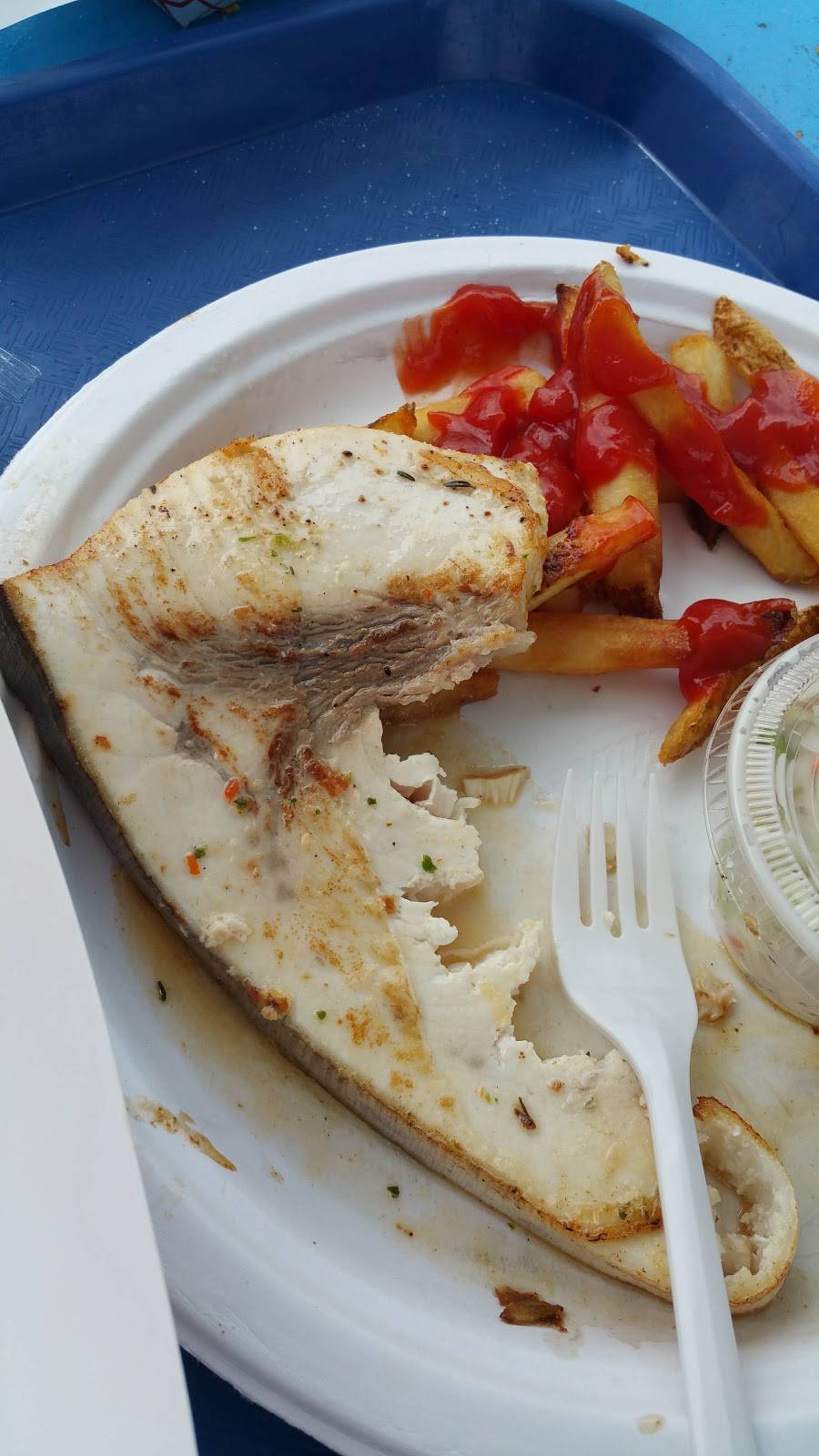 Hooked Up Seafood | restaurant | 1044 W Rio Grande Ave, Wildwood, NJ 08260, USA | 6095222722 OR +1 609-522-2722