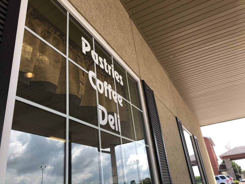 The Pantry | bakery | 1199 Tuscola Blvd, Tuscola, IL 61953, USA | 2172538918 OR +1 217-253-8918