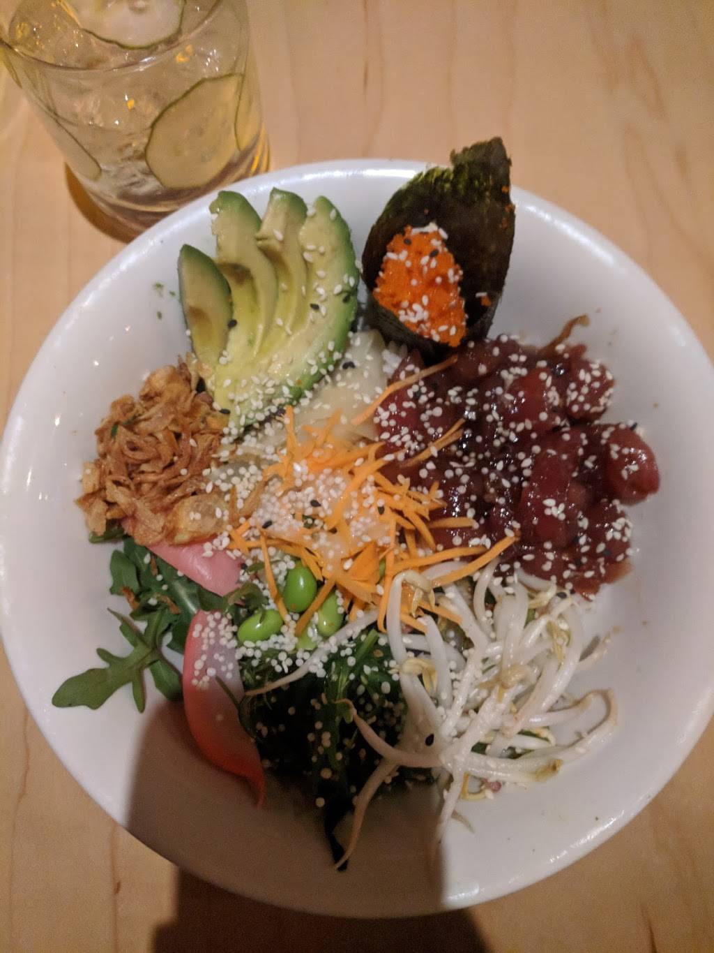 HÀ Mont-Royal | restaurant | 243 Avenue du Mont-Royal O, Montréal, QC H2T 2T2, Canada | 5148480336 OR +1 514-848-0336