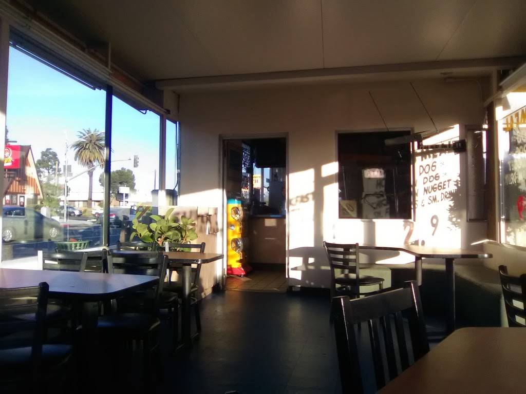 Brunos Burgers | restaurant | 450 E Manchester Blvd, Inglewood, CA 90301, USA | 3106734949 OR +1 310-673-4949