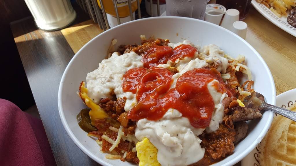 Waffle House | meal takeaway | 1470 Holcomb Bridge Rd, Roswell, GA 30076, USA | 7706434992 OR +1 770-643-4992