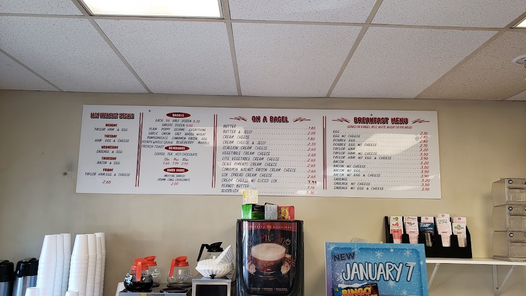 Rockaway Bagel & Deli Llc | bakery | 171 Green Pond Rd, Rockaway, NJ 07866, USA | 9736254322 OR +1 973-625-4322