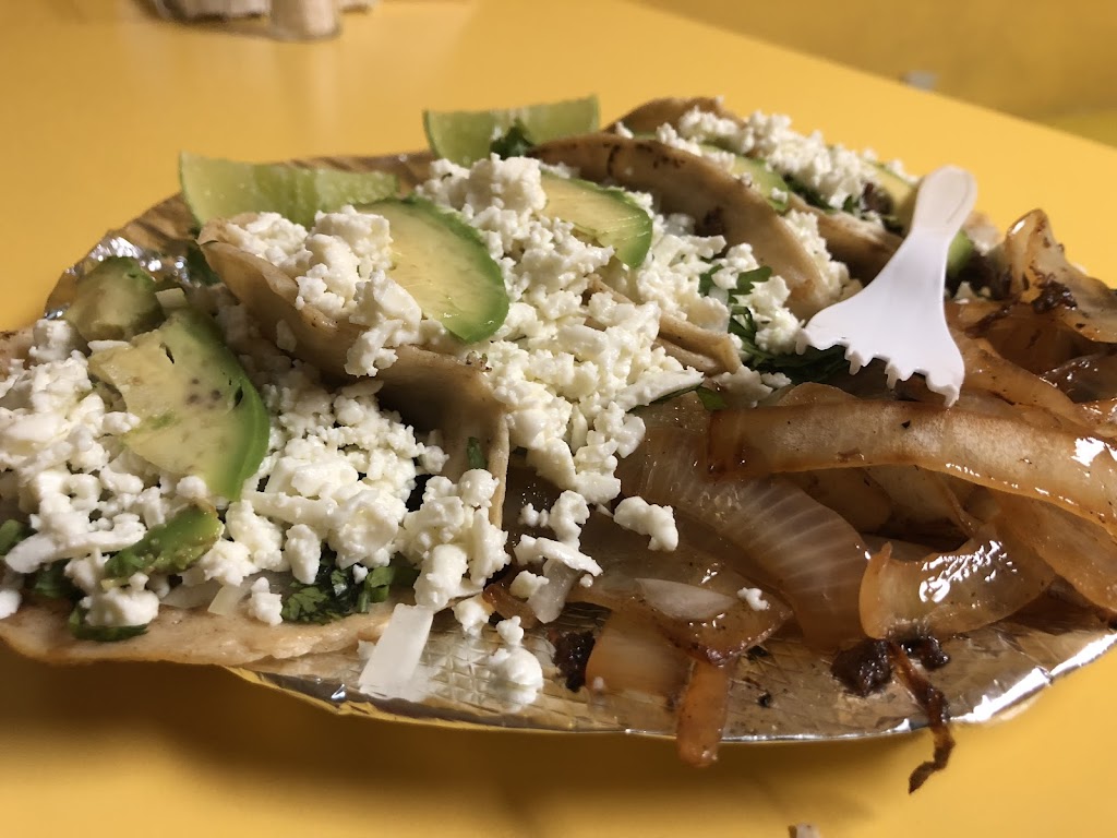 Tacos De Carne Asada Matamoros | restaurant | 2218 W Mile 5 Rd, Mission, TX 78574, USA | 9565106378 OR +1 956-510-6378