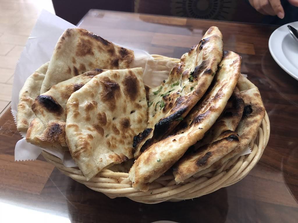 Naan & Curry | restaurant | 375 Saratoga Ave e, San Jose, CA 95129, USA | 4082431557 OR +1 408-243-1557