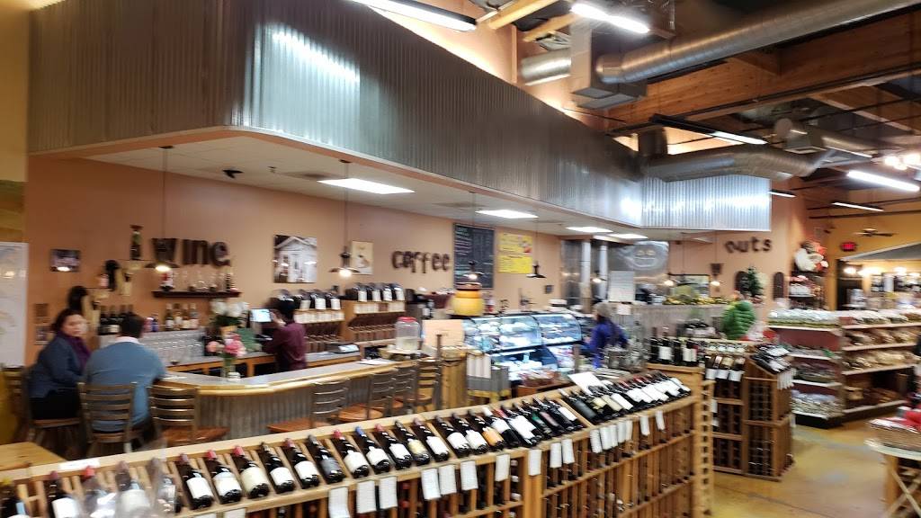 Sierra Nut House | restaurant | 7901 N Blackstone Ave, Fresno, CA 93720, USA | 5594324023 OR +1 559-432-4023