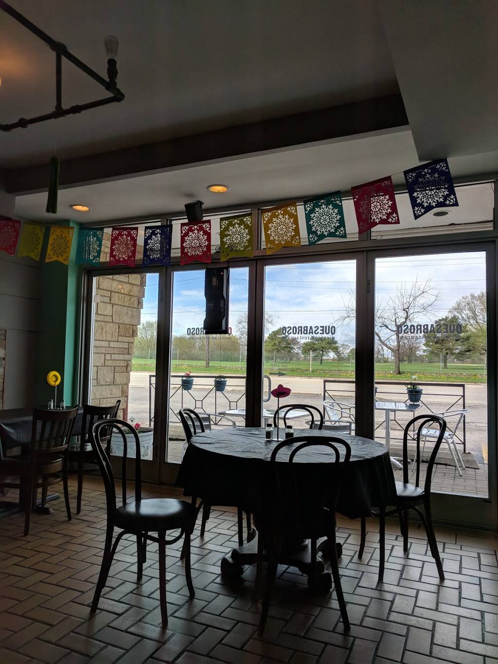 Quesabroso | restaurant | 1805 S Wolf Rd, Hillside, IL 60162, USA | 7082360346 OR +1 708-236-0346