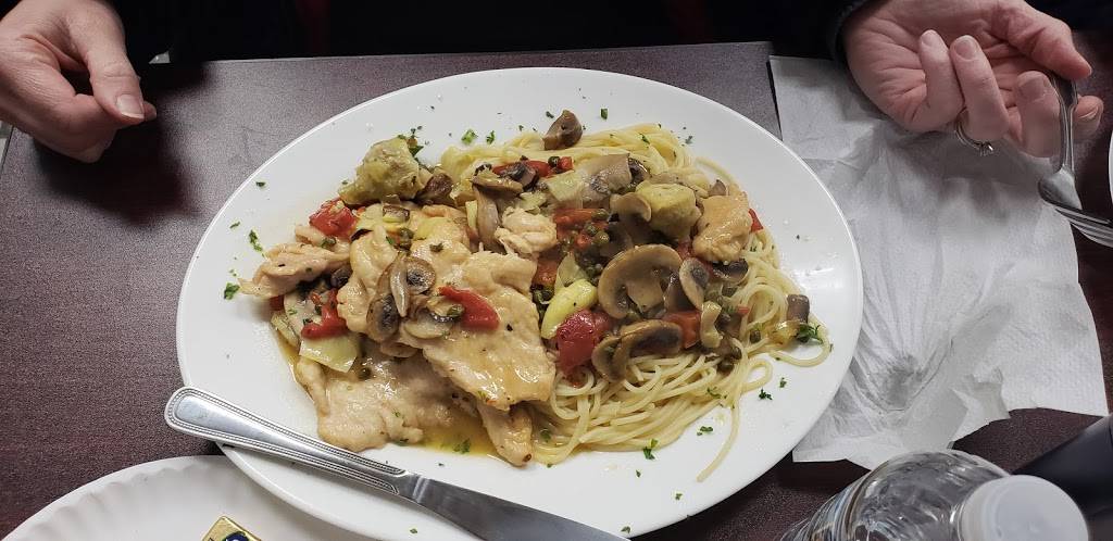 Dominicks Pizza | restaurant | 230 PA-313, Perkasie, PA 18944, USA | 2152491206 OR +1 215-249-1206