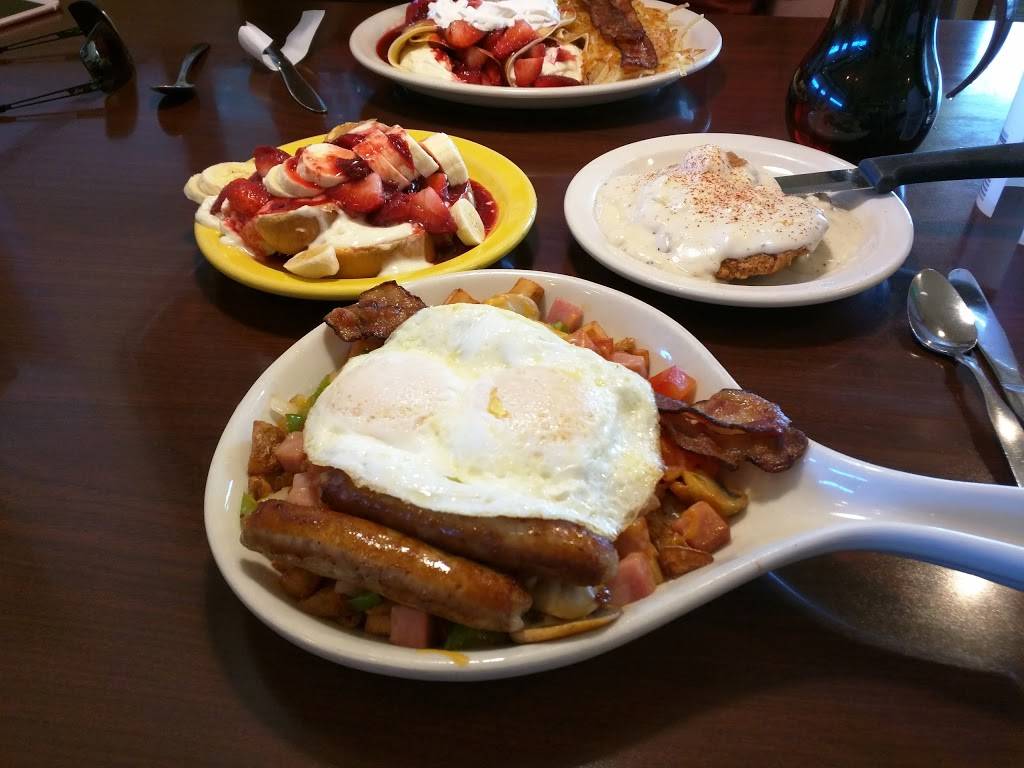 Village Inn | bakery | 17070 SW 72nd Ave, Portland, OR 97224, USA | 5036202515 OR +1 503-620-2515