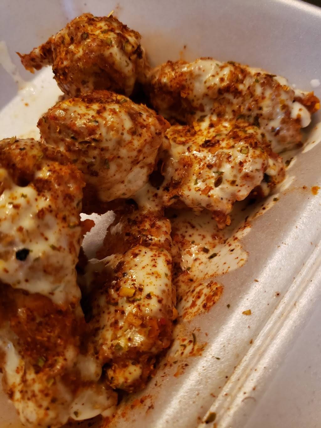 King of Wings | restaurant | 6244 Main St, Whitchurch-Stouffville, ON L4A 1E2, Canada | 9055912225 OR +1 905-591-2225