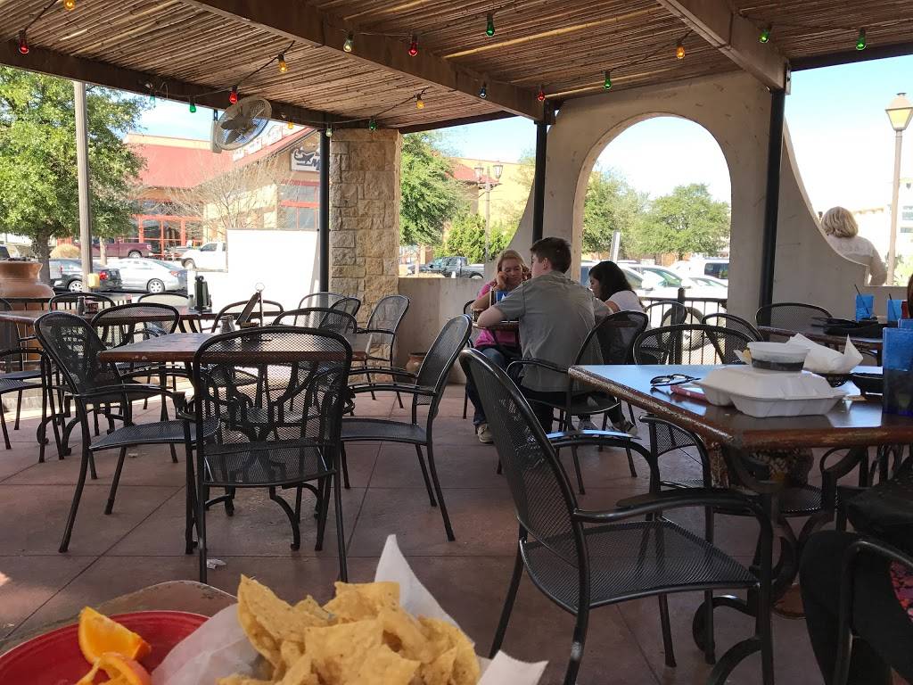 Tiagos Cabo Grille | restaurant | 17711 Frontage Rd, San Antonio, TX 78257, USA | 2108812700 OR +1 210-881-2700