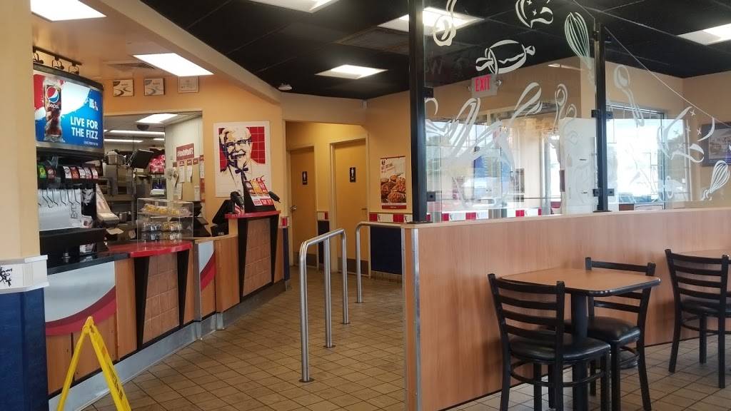 KFC | restaurant | 1120 N Main St, Crown Point, IN 46307, USA | 2196630878 OR +1 219-663-0878