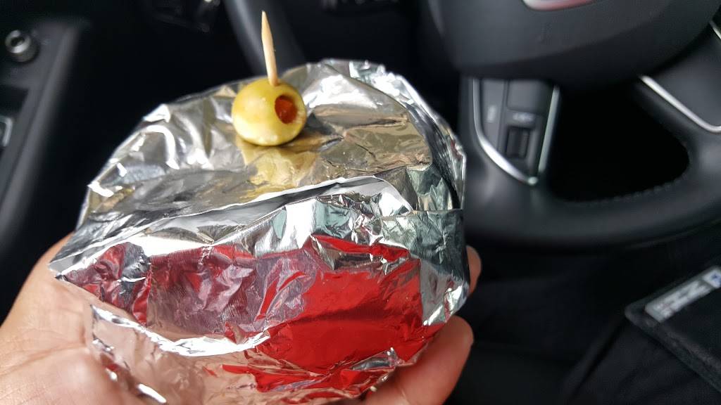 Swensons (North Canton) Drive-In Restaurants | restaurant | 1558 N Main St, North Canton, OH 44720, USA | 3304999494 OR +1 330-499-9494