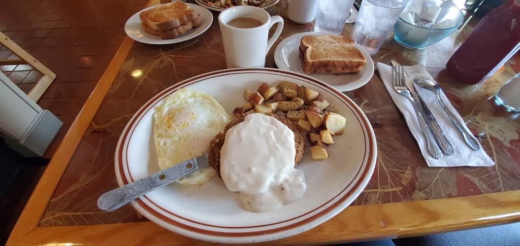 Victorias Deli and Restaurant | restaurant | 6779 Ames Rd, Parma, OH 44129, USA | 4408458922 OR +1 440-845-8922