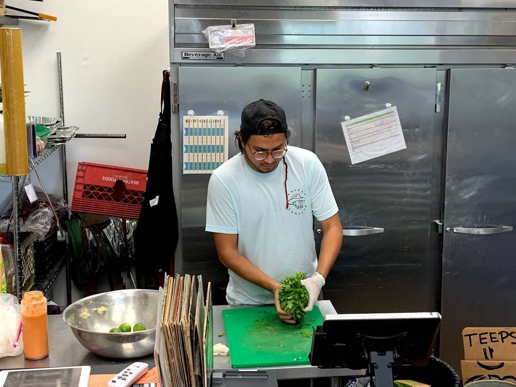 Vaquero Taquero | restaurant | 104 E 31st St, Austin, TX 78705, USA | 5123665578 OR +1 512-366-5578
