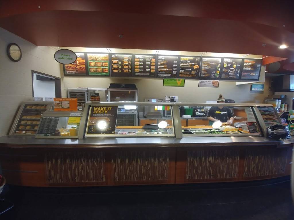 Subway | restaurant | Sarival Marketplace, 960 S Sarival Ave Suite 112, Goodyear, AZ 85338, USA | 6239322113 OR +1 623-932-2113