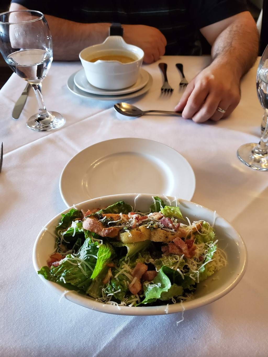 Bistro 238 | restaurant | 1413 King St E, Courtice, ON L1E 2J5, Canada | 9055764688 OR +1 905-576-4688