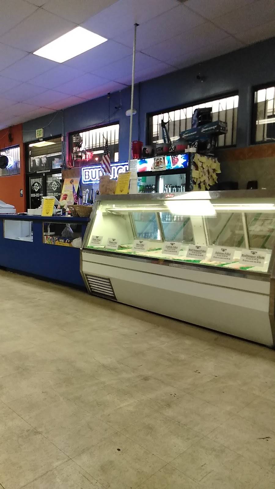 The Seafood Company | restaurant | 4775 E Kings Canyon Rd, Fresno, CA 93702, USA | 5592556000 OR +1 559-255-6000