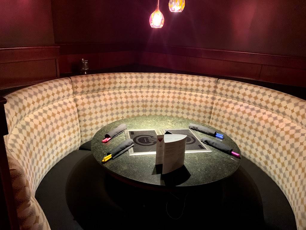 The Melting Pot | restaurant | 1949 Ringling Blvd, Sarasota, FL 34236, USA | 9413652628 OR +1 941-365-2628