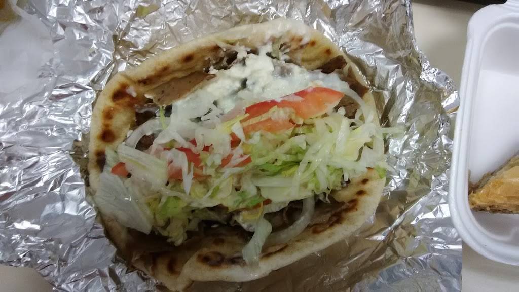 Mikes Chili & Gyros | restaurant | 2045 S Erie Blvd, Hamilton, OH 45011, USA | 5137376666 OR +1 513-737-6666